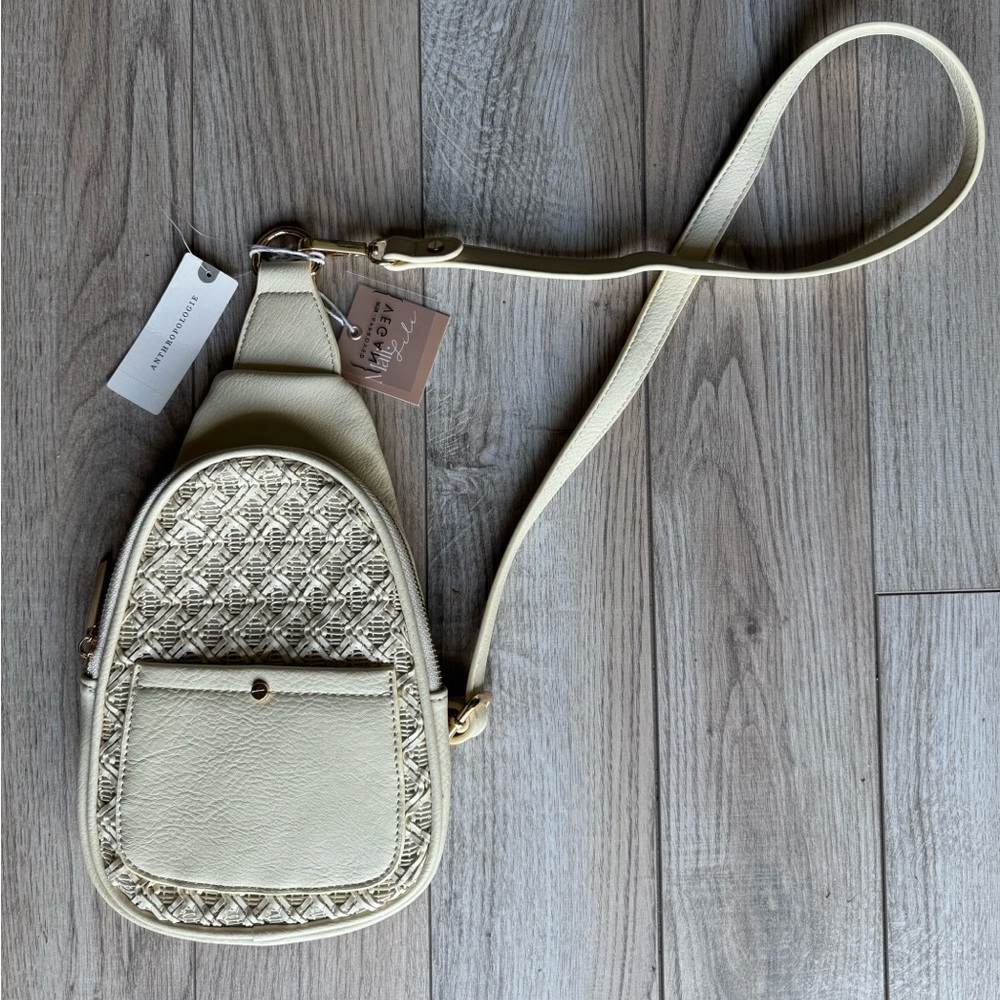 NWT Mali + Lili rattan and vegan leather sling bag